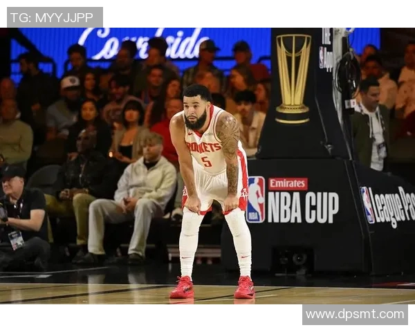 火箭队近期遭遇困境：如何走出低谷？